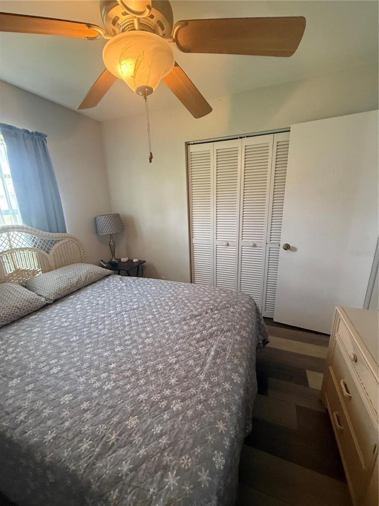 Listing Photo 9