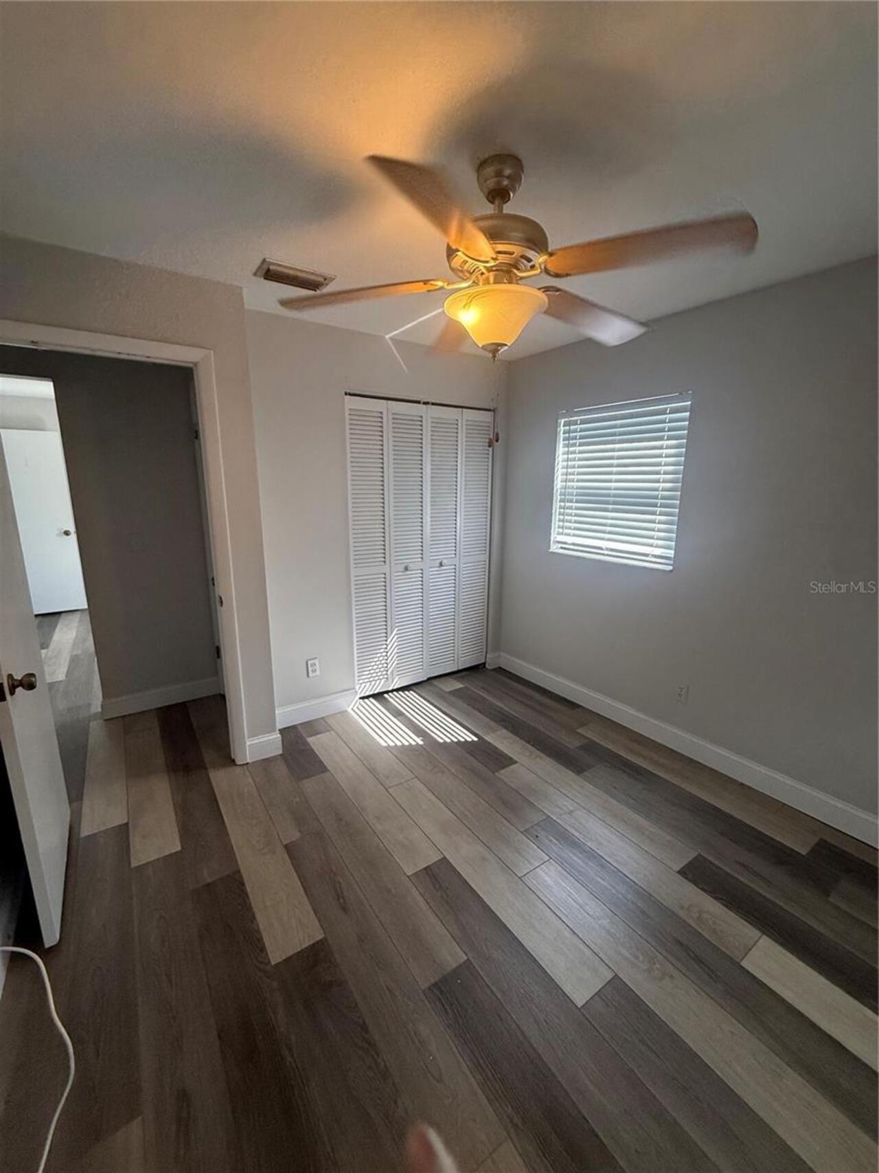 Listing Photo 10
