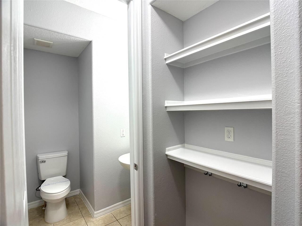 Listing Photo 12