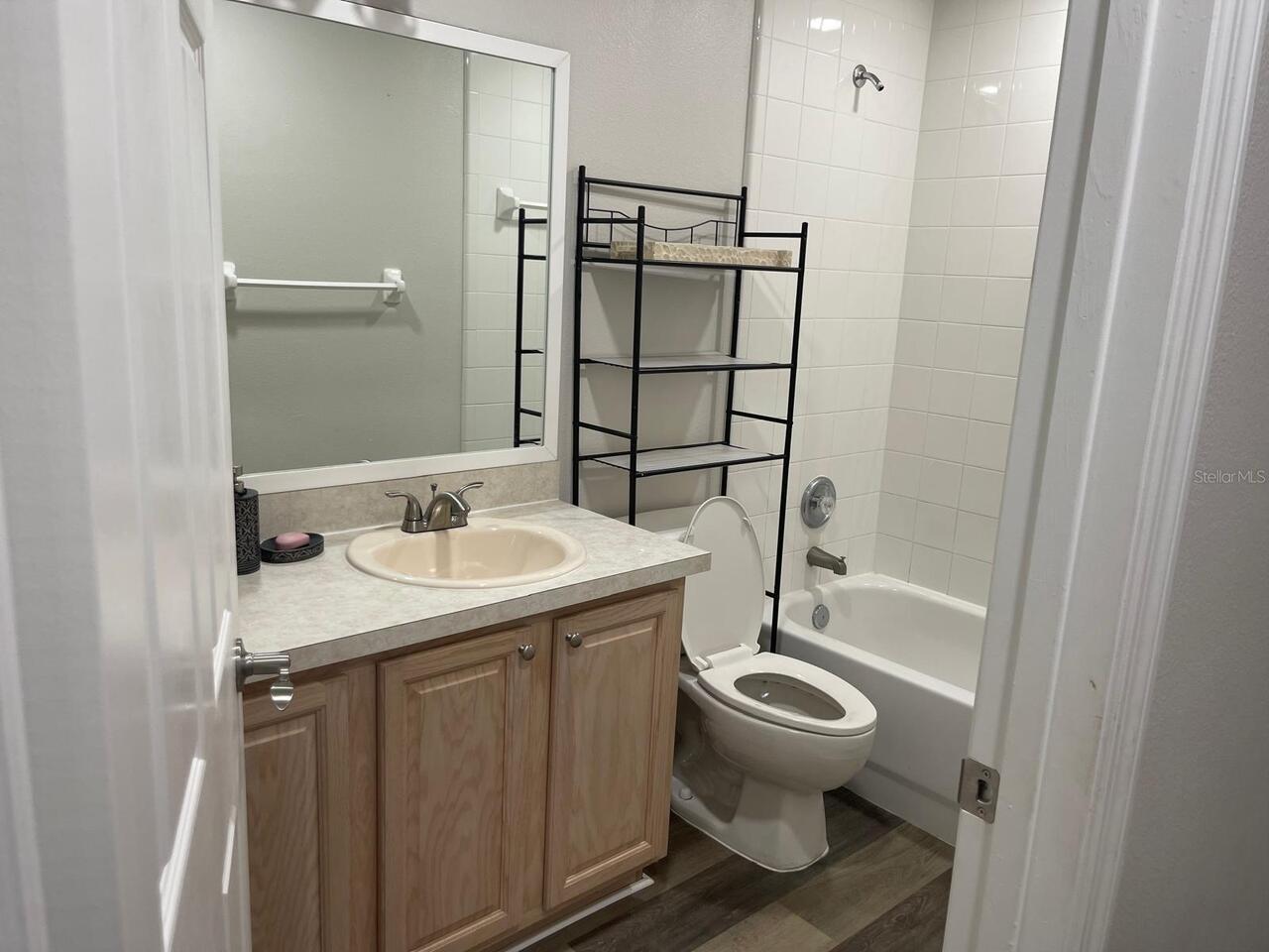 Listing Photo 15