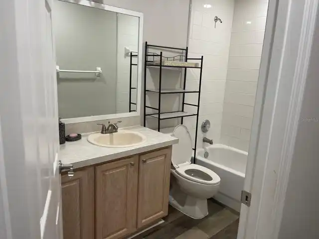 Listing Photo 15