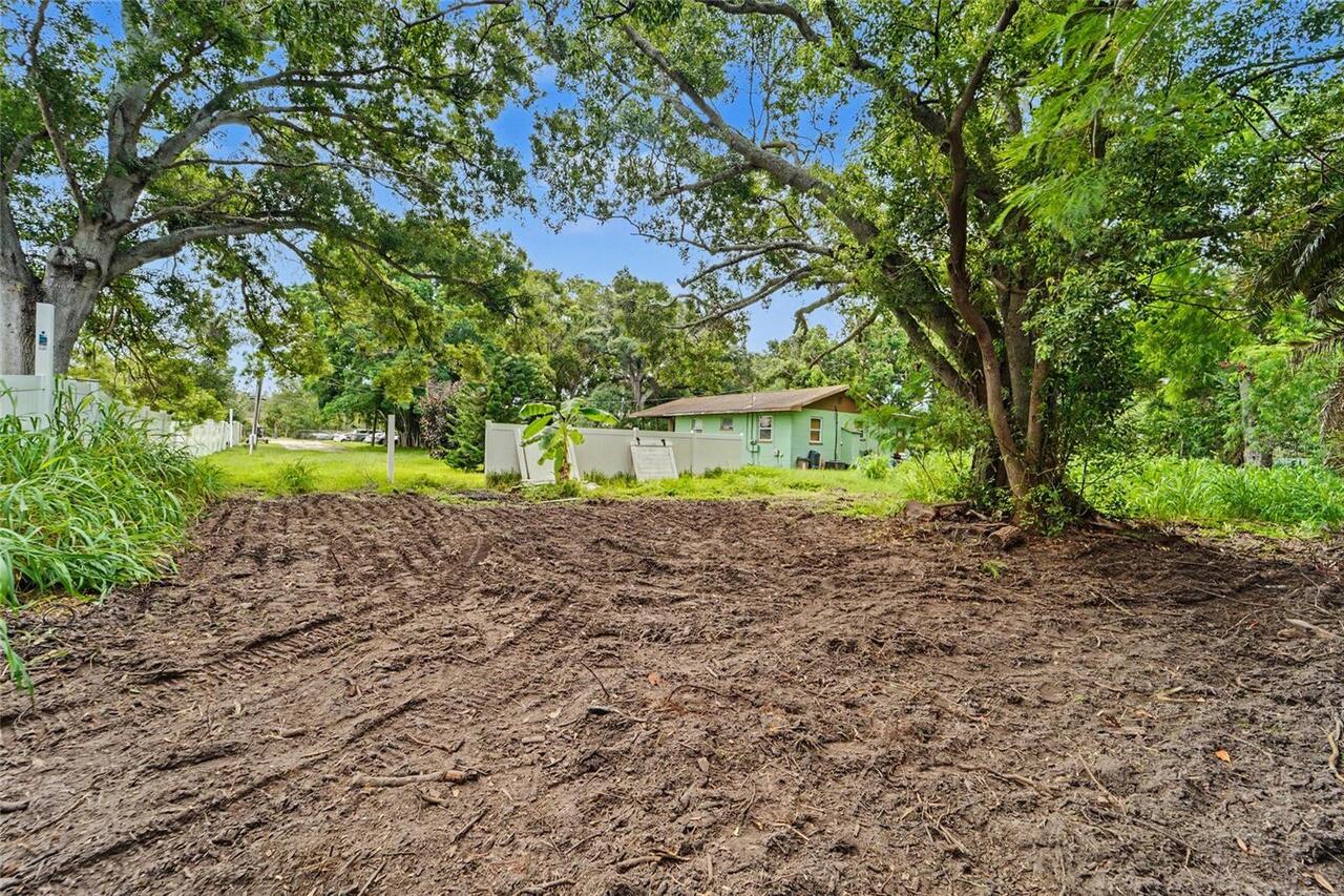 Listing Photo 41