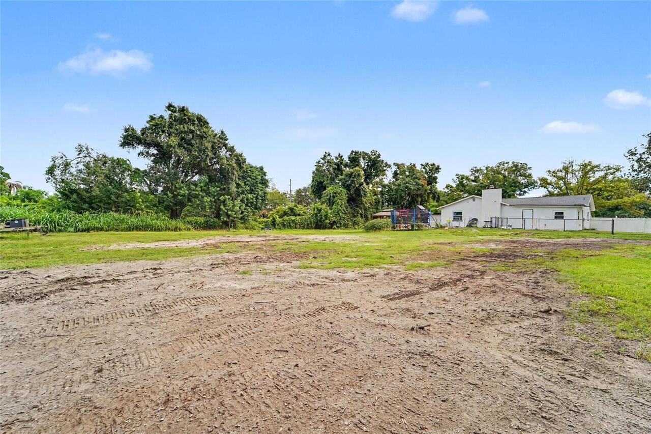 Listing Photo 43