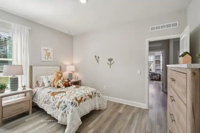 Listing Photo 33