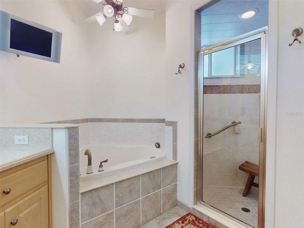 Listing Photo 23