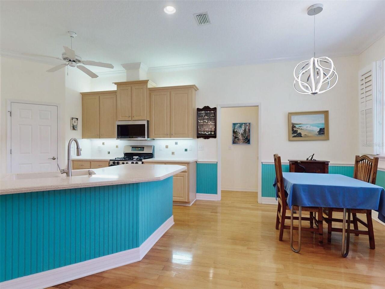 Listing Photo 25