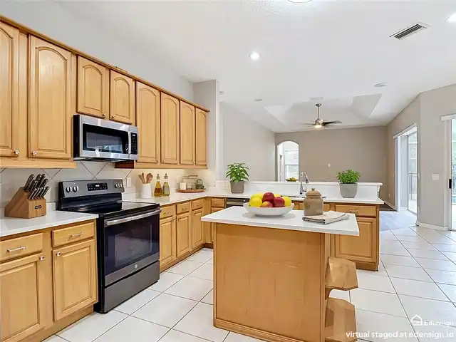 Listing Photo 16