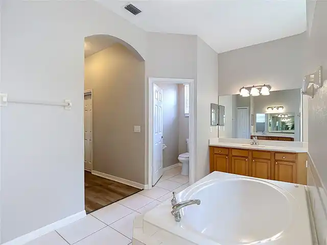 Listing Photo 35