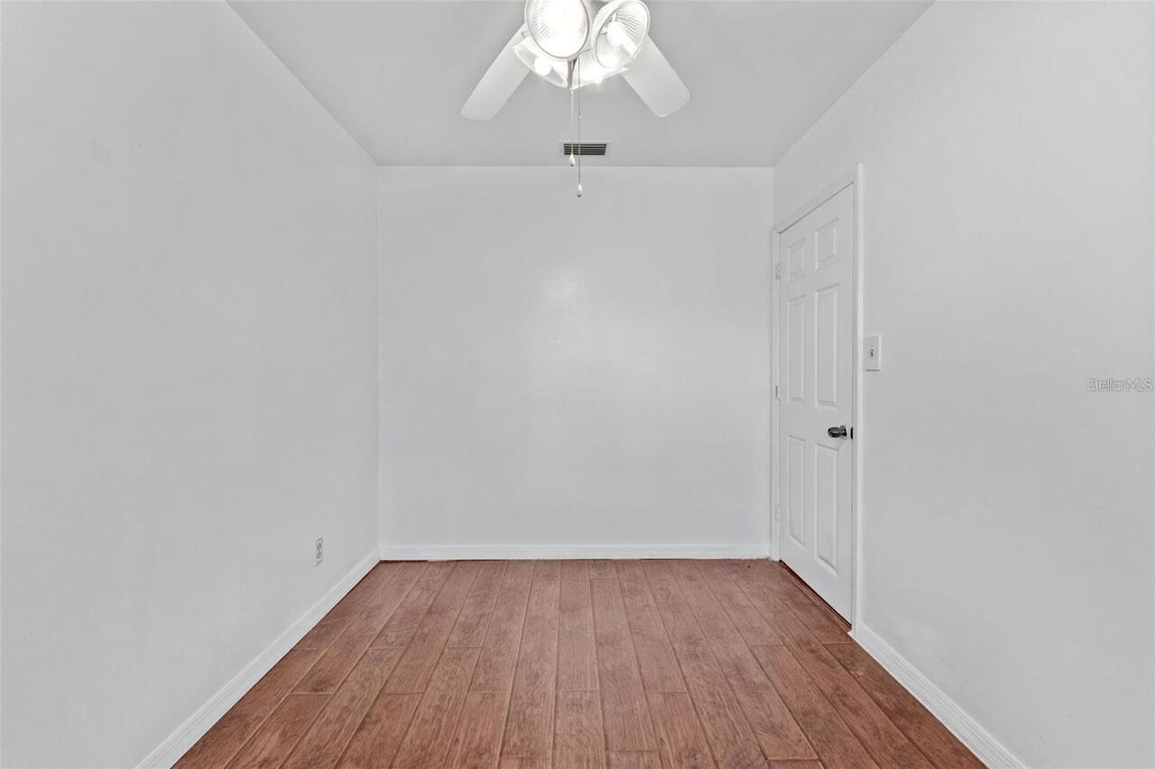 Listing Photo 34