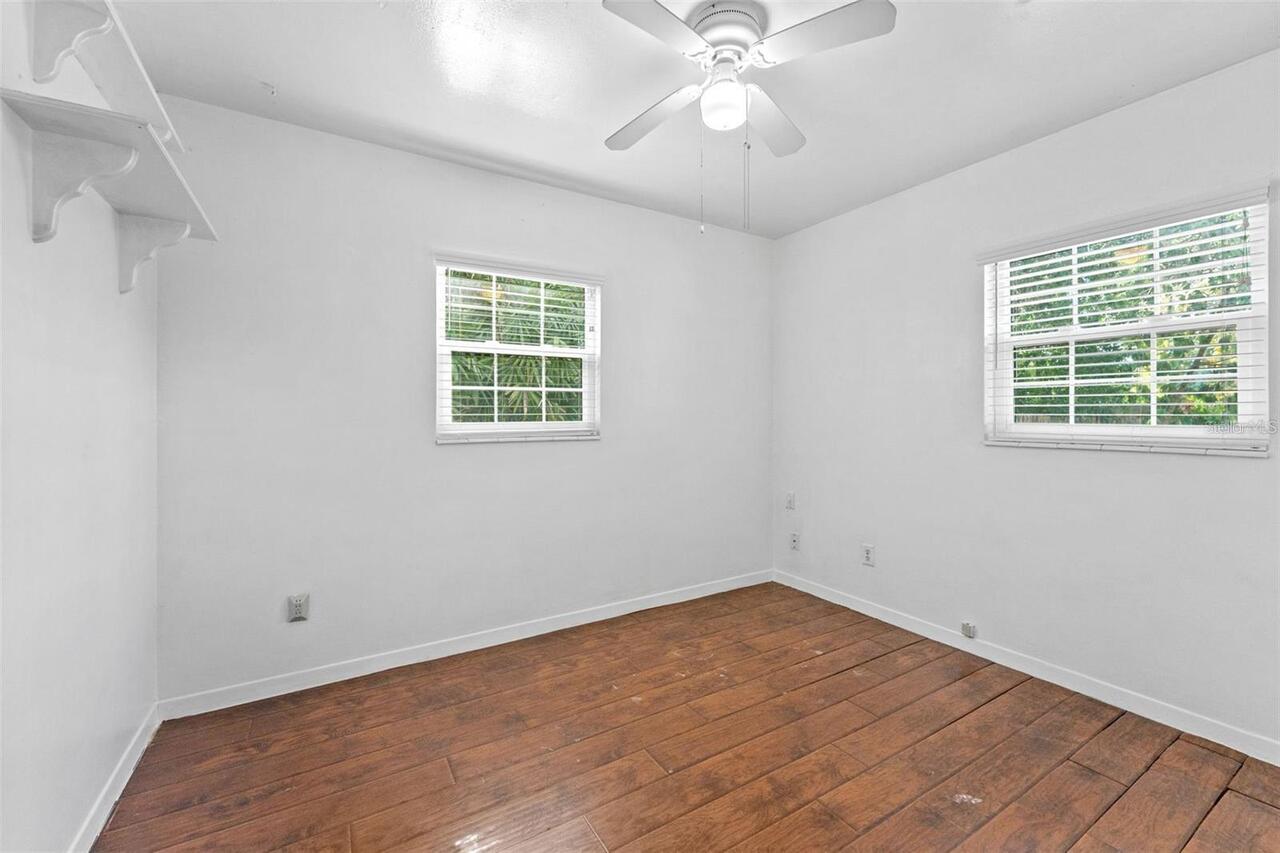 Listing Photo 37