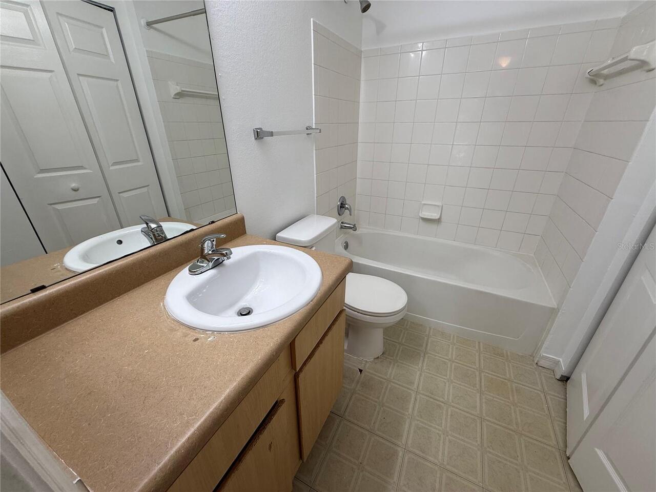 Listing Photo 9