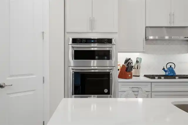 Listing Photo 23