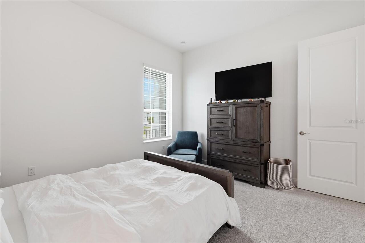 Listing Photo 28
