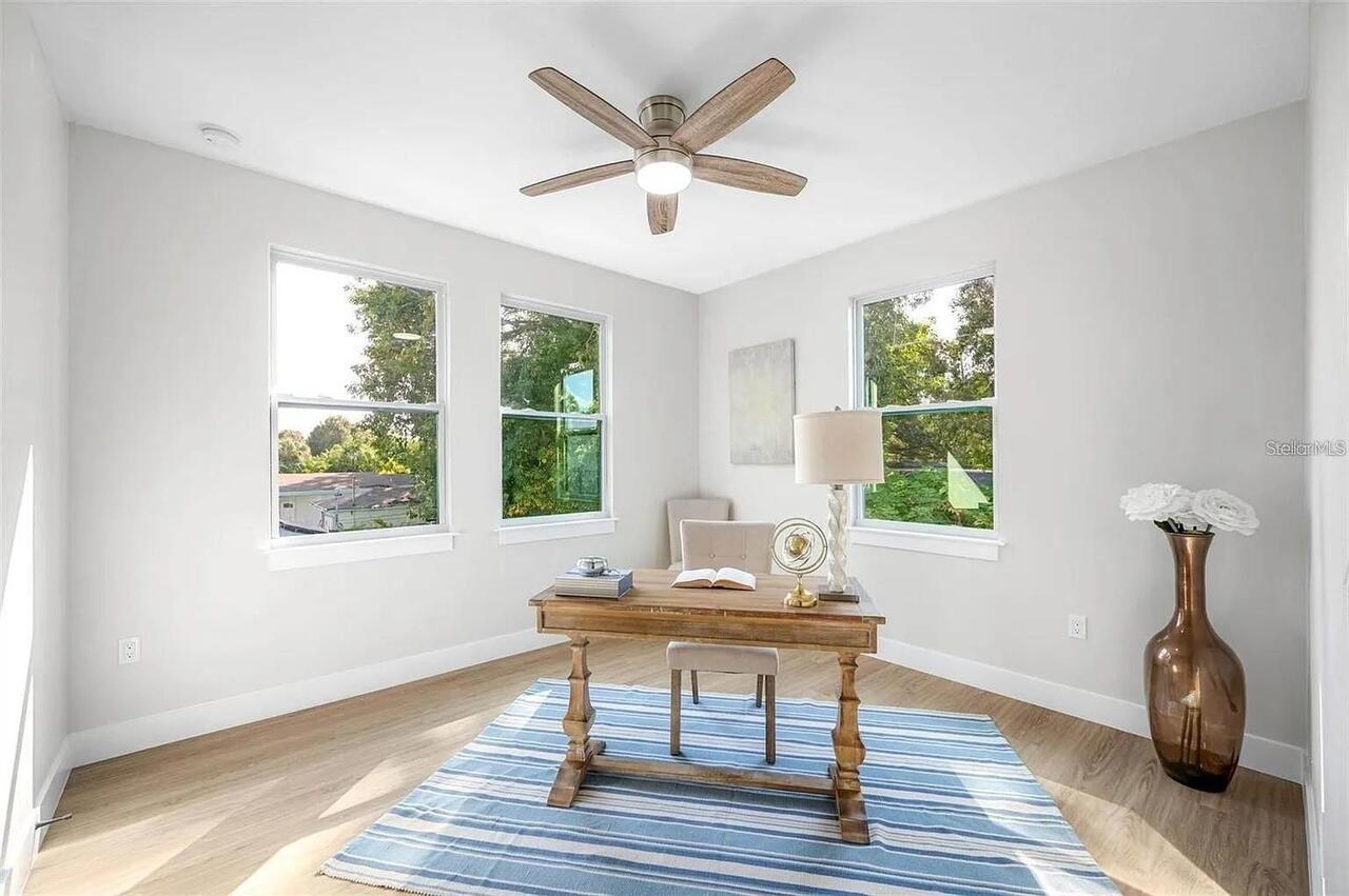 Listing Photo 8
