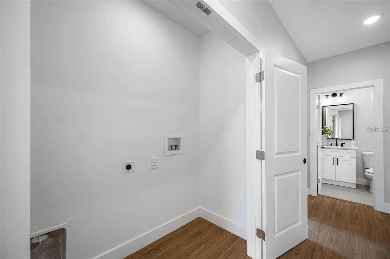 Listing Photo 9