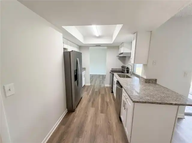 Listing Photo 15