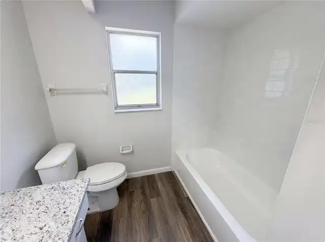 Listing Photo 32
