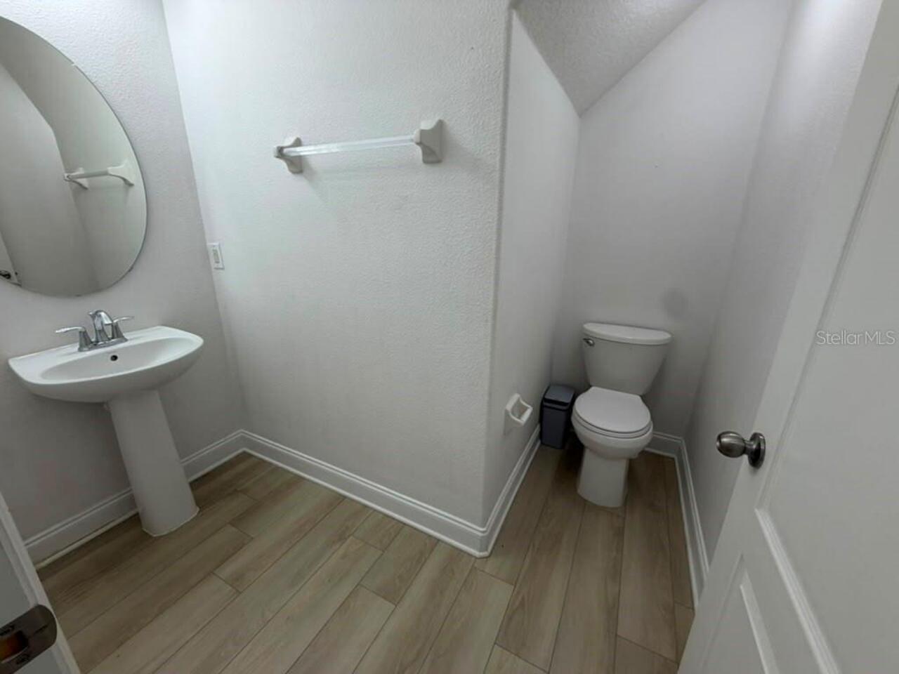 Listing Photo 17