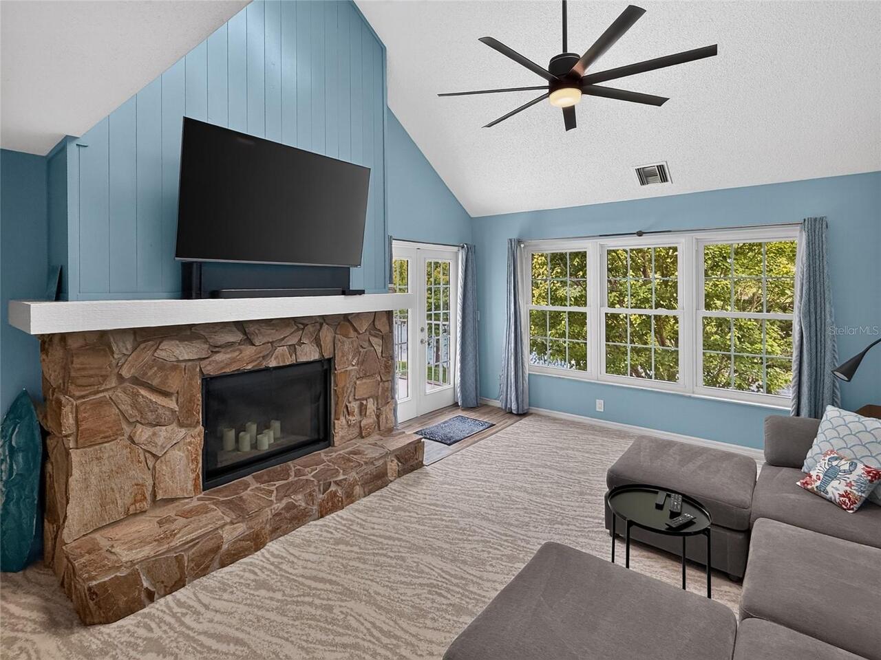 Listing Photo 18
