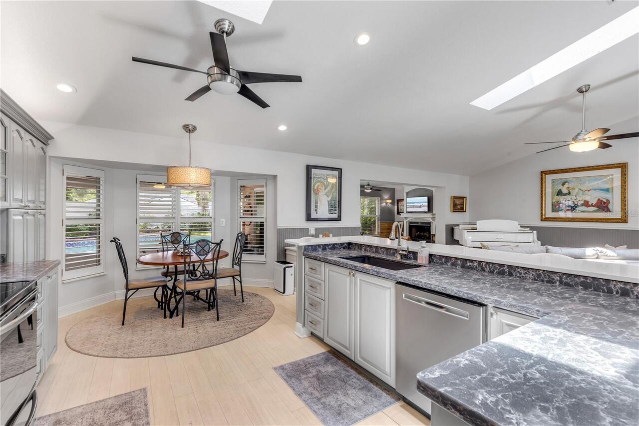 Listing Photo 18