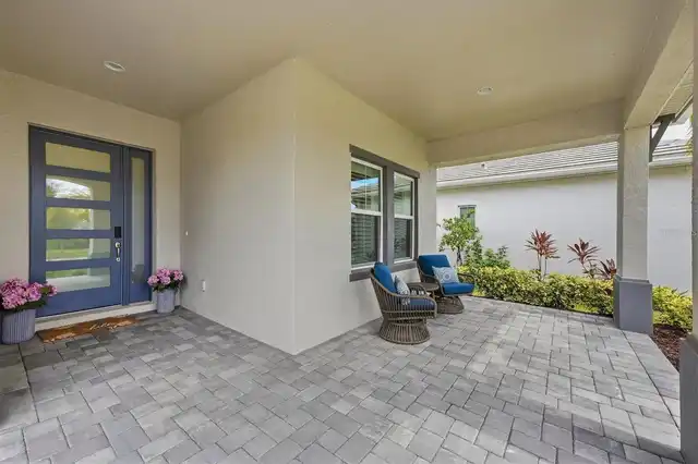Listing Photo 16