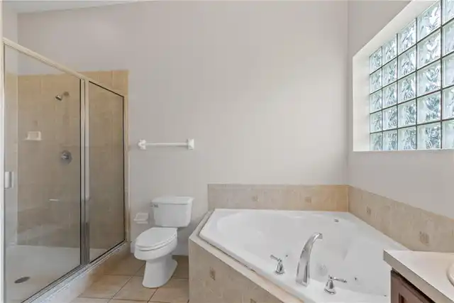 Listing Photo 15