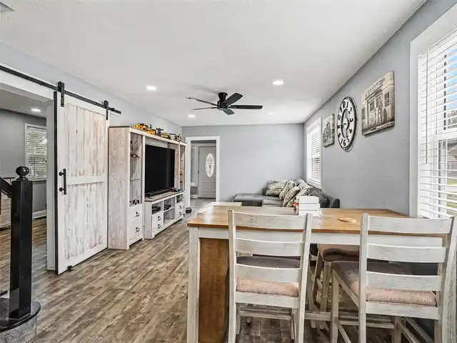 Listing Photo 7