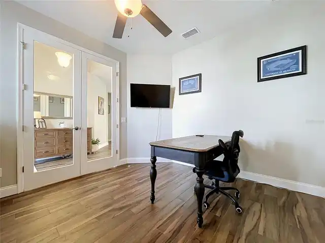 Listing Photo 23