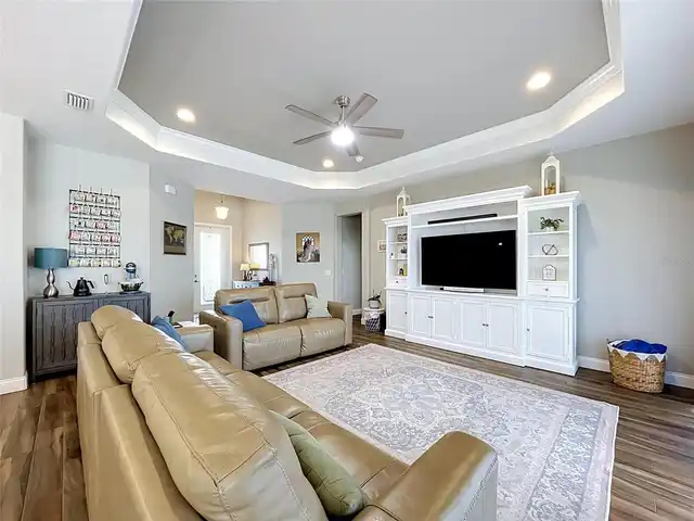 Listing Photo 33