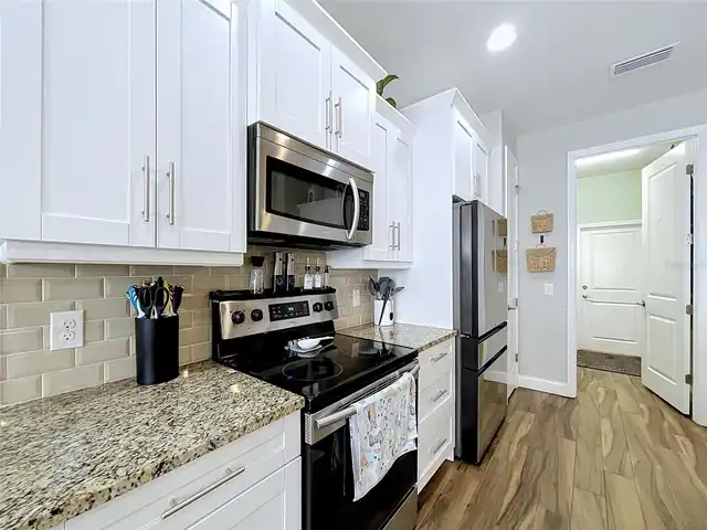 Listing Photo 42