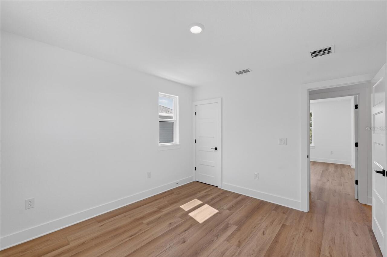 Listing Photo 42
