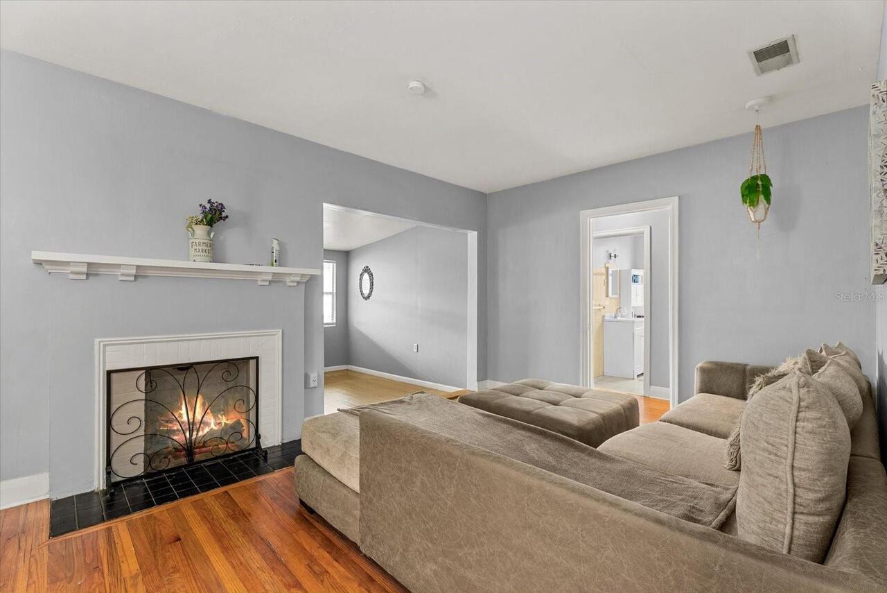 Listing Photo 10