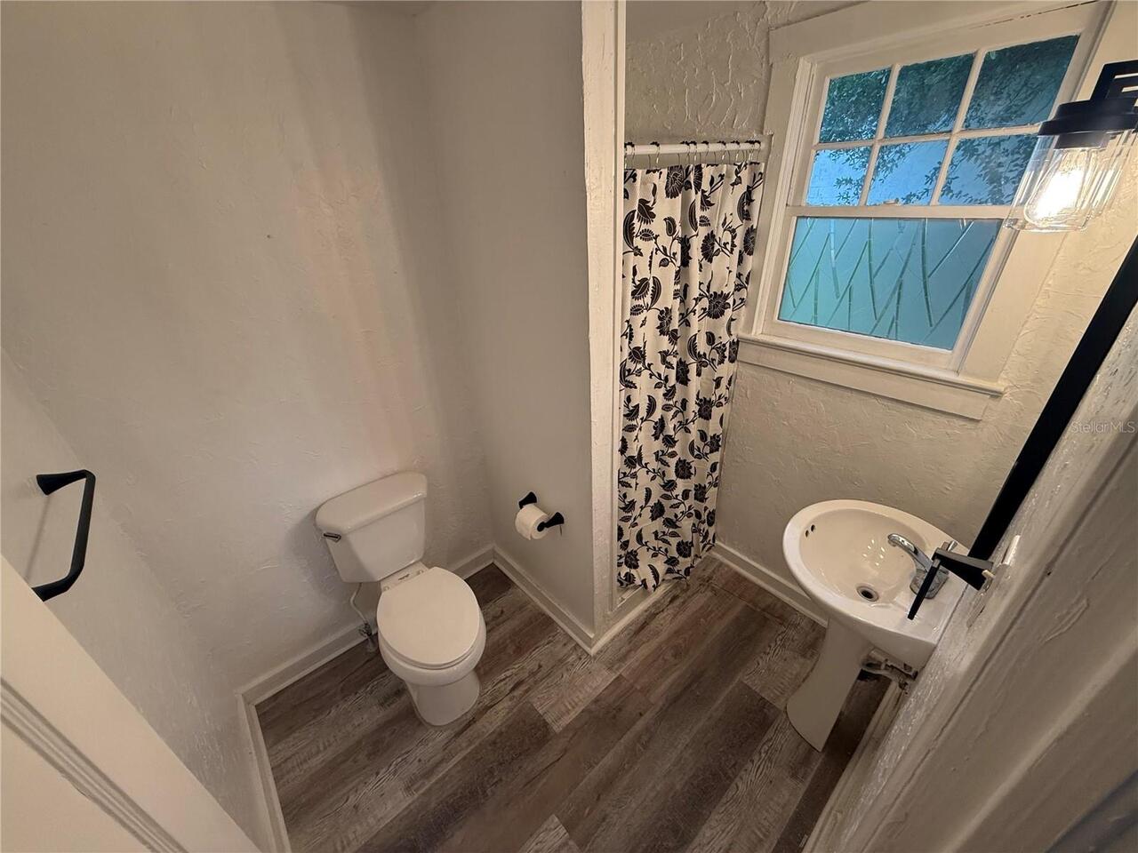 Listing Photo 21
