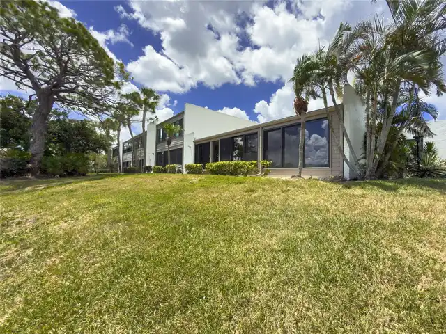 Listing Photo 44