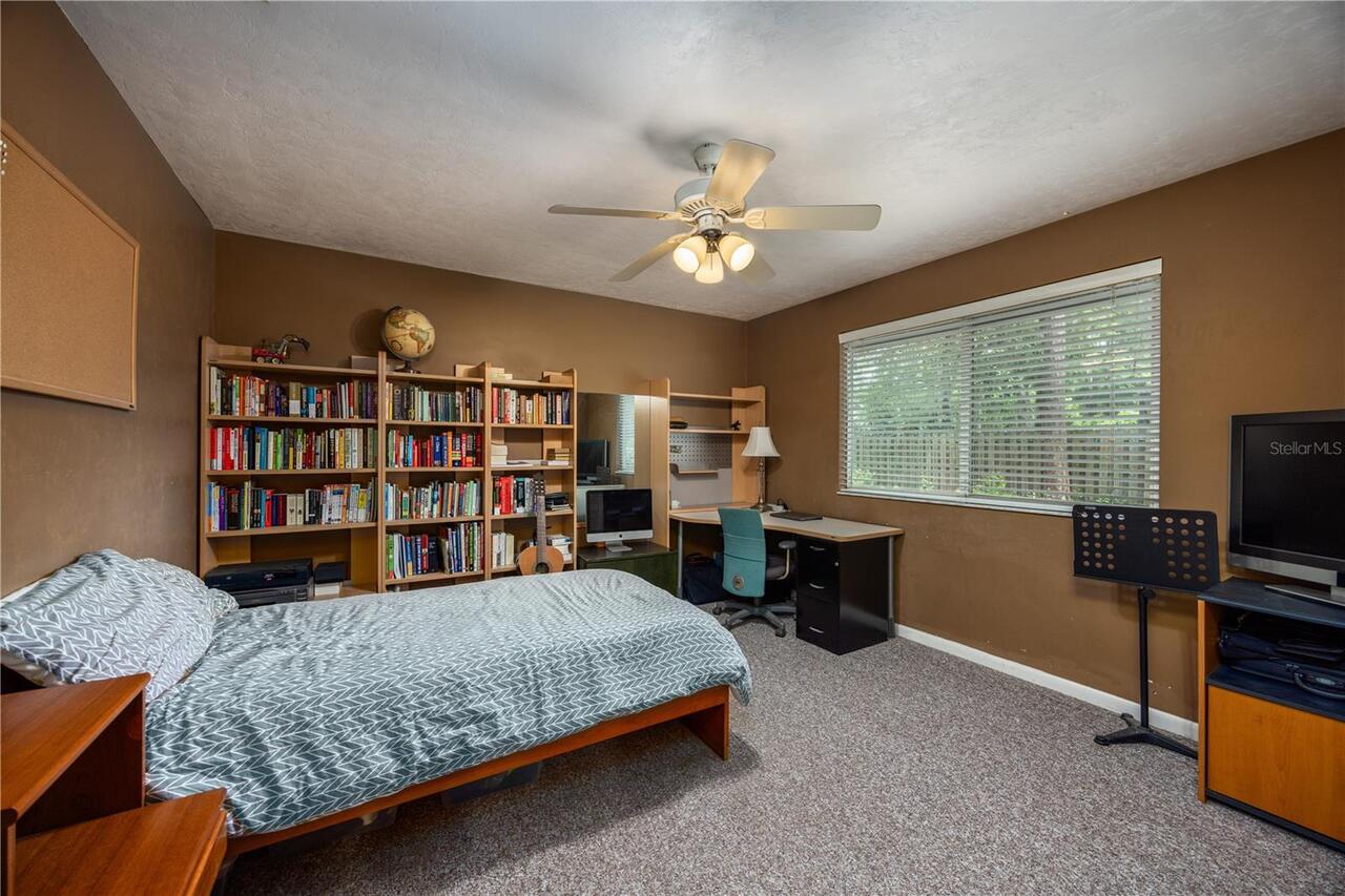 Listing Photo 23