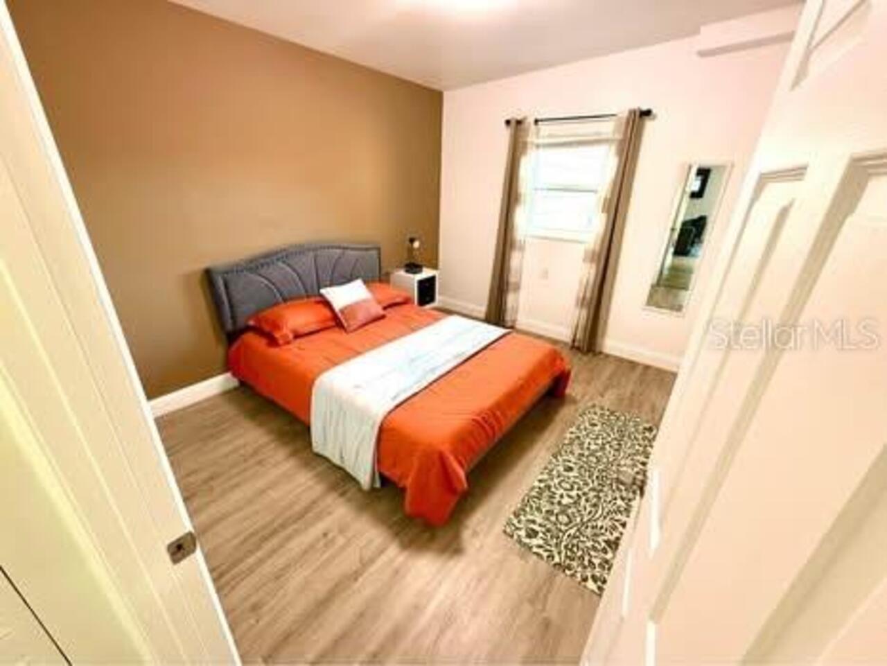 Listing Photo 15