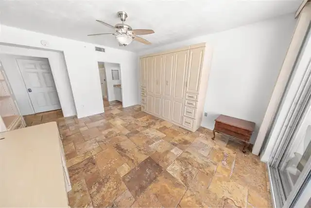 Listing Photo 35