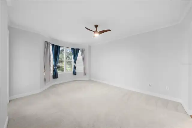 Listing Photo 34