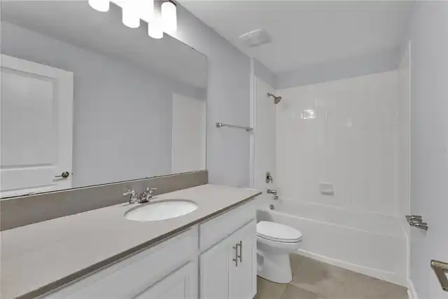 Listing Photo 10