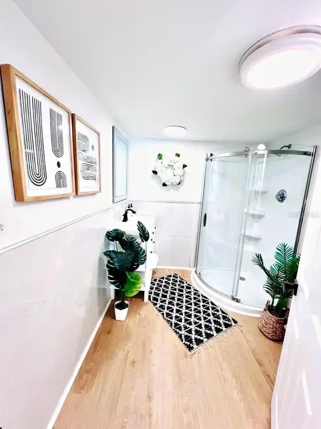 Listing Photo 23