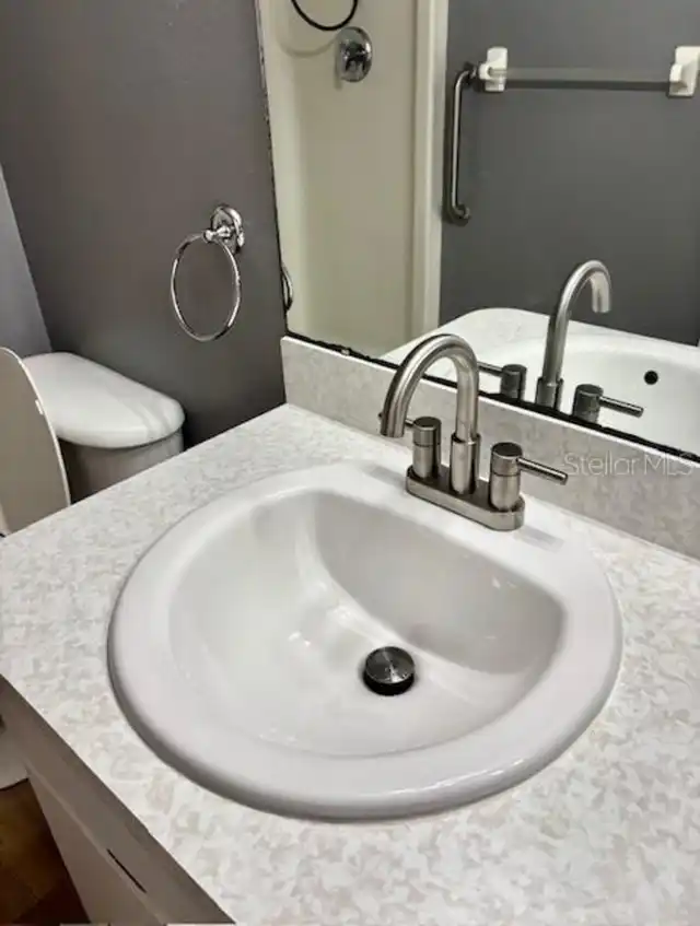Listing Photo 33