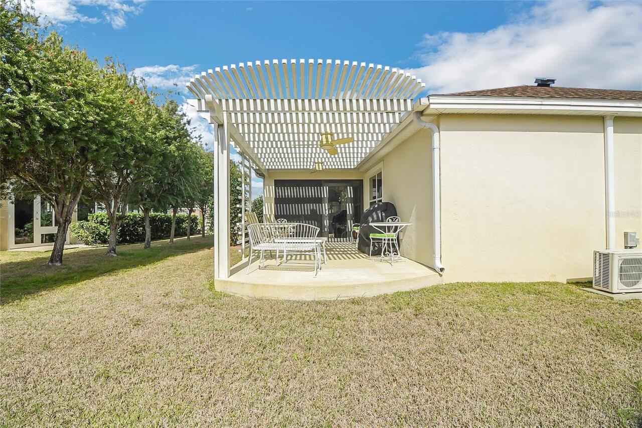 Listing Photo 17