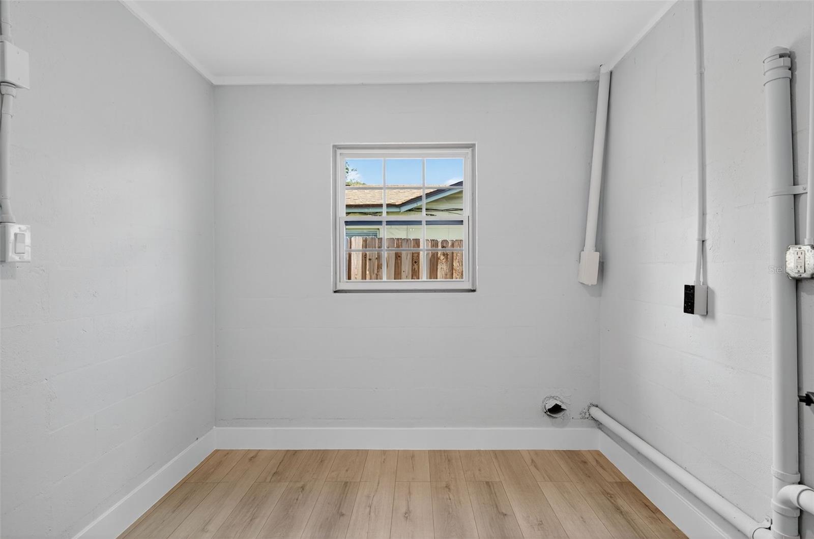 Listing Photo 16