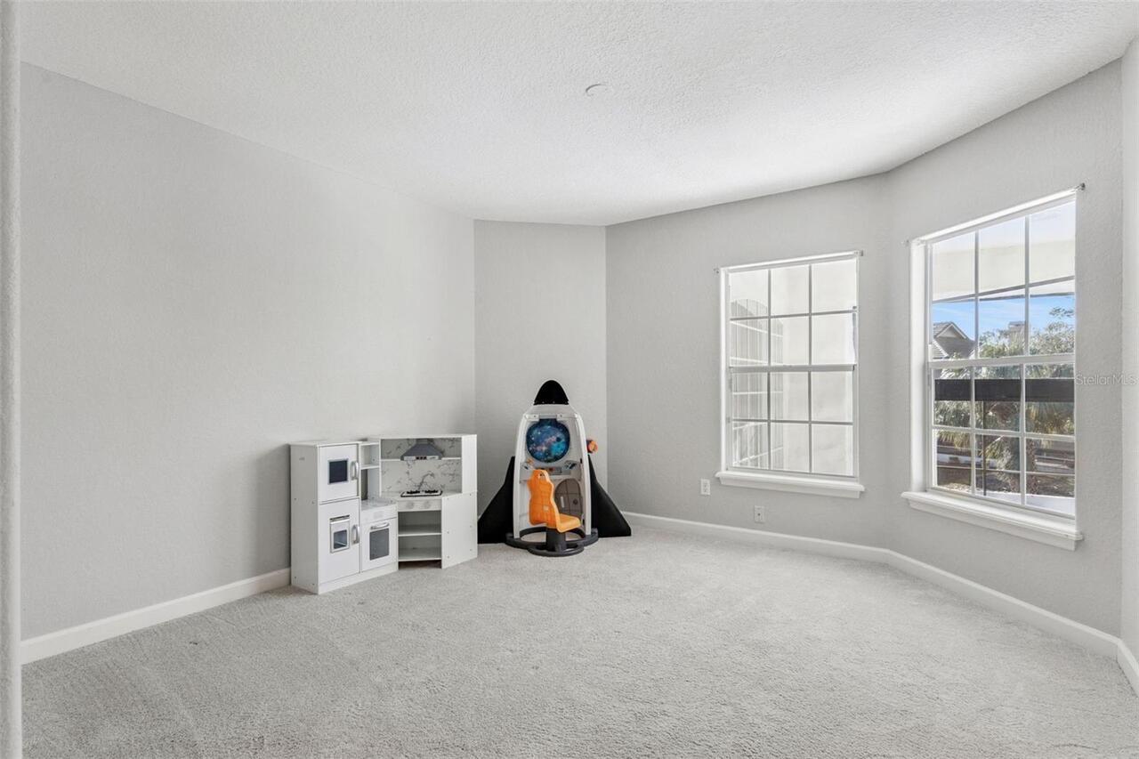 Listing Photo 33