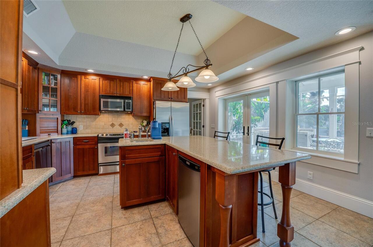 Listing Photo 10