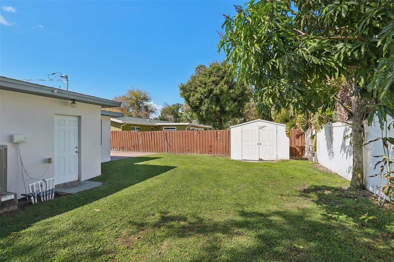 Listing Photo 17