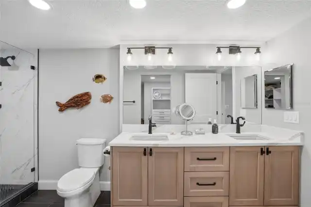 Listing Photo 29