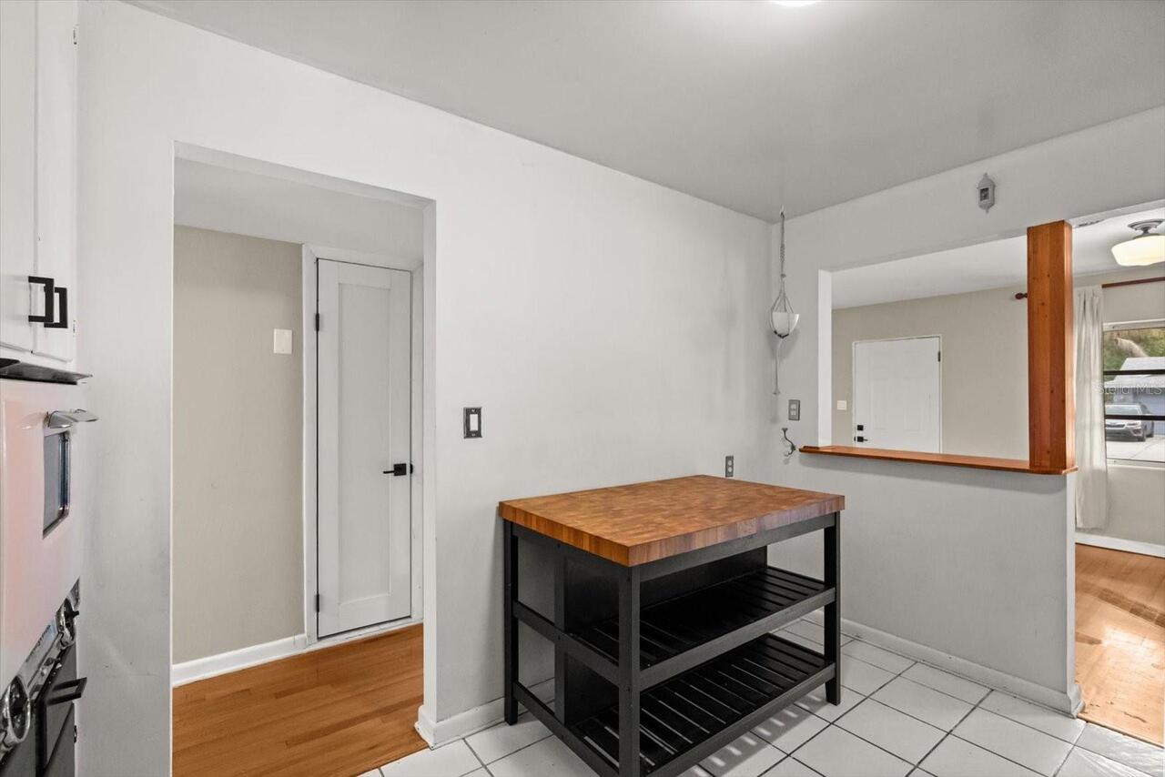 Listing Photo 8