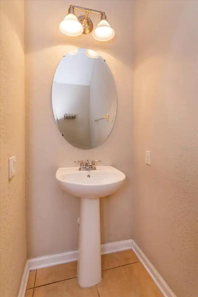 Listing Photo 25