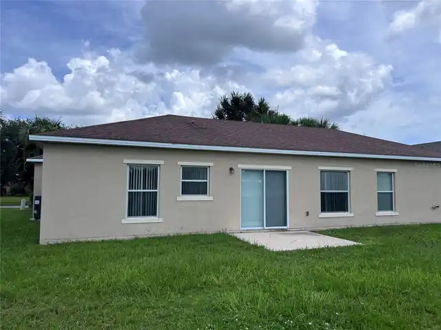 Listing Photo 12